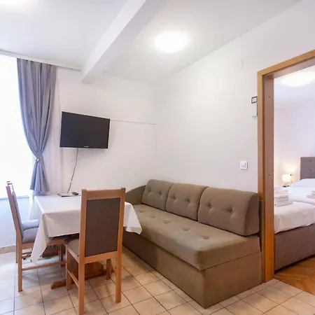 Apartman Apartmaji Pri Perotu Izola