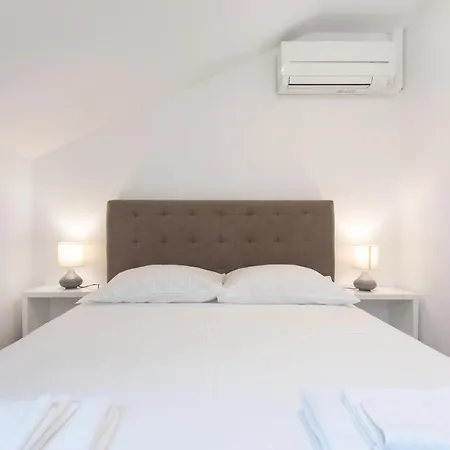 Apartmaji Pri Perotu Apartman Izola
