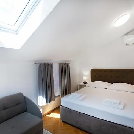 Apartmaji Pri Perotu Apartman Izola