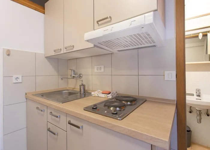 Apartmaji Pri Perotu Appartement Izola