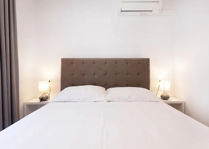 Apartmaji Pri Perotu * Izola